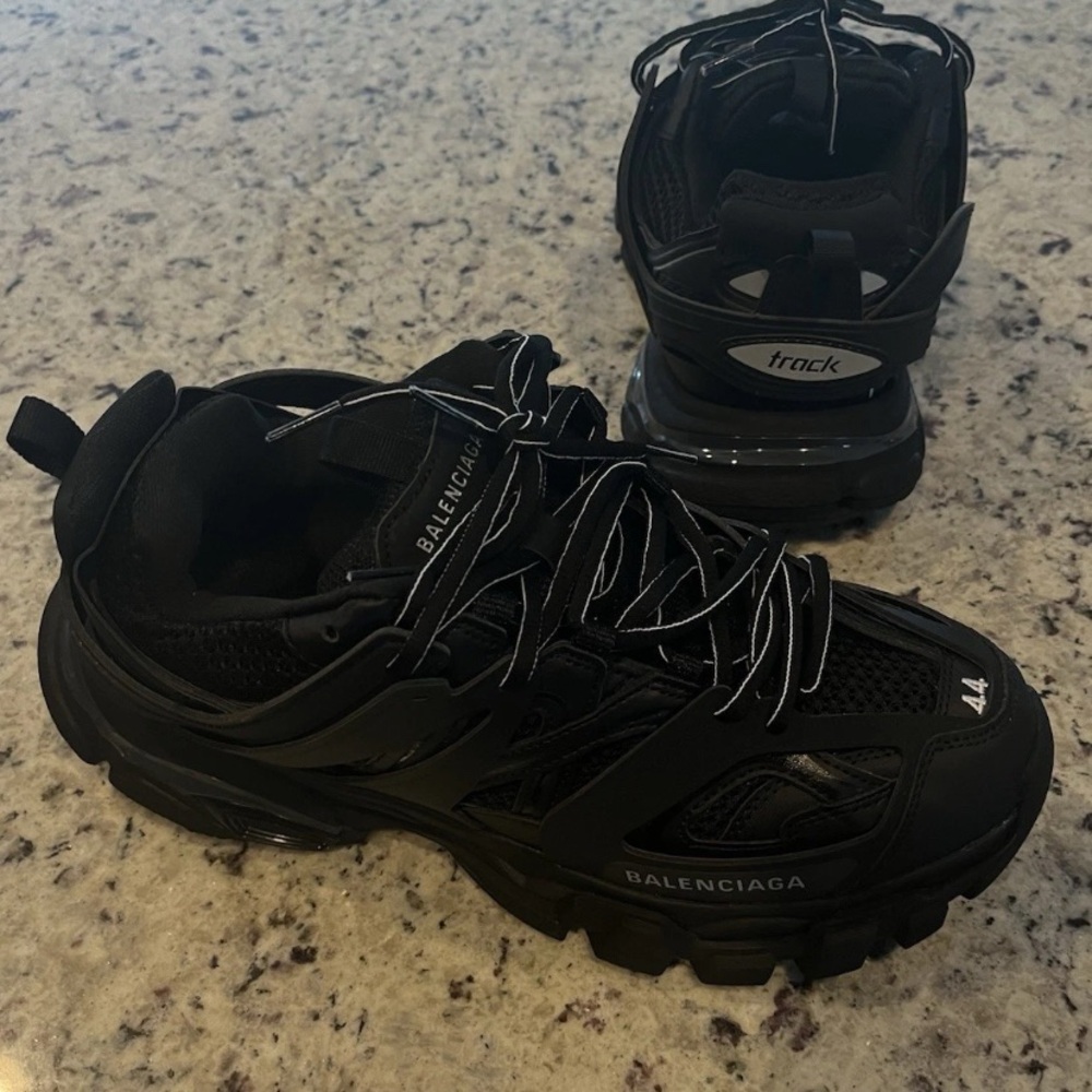 Balenciaga Men's Black Athletic Sneakers
